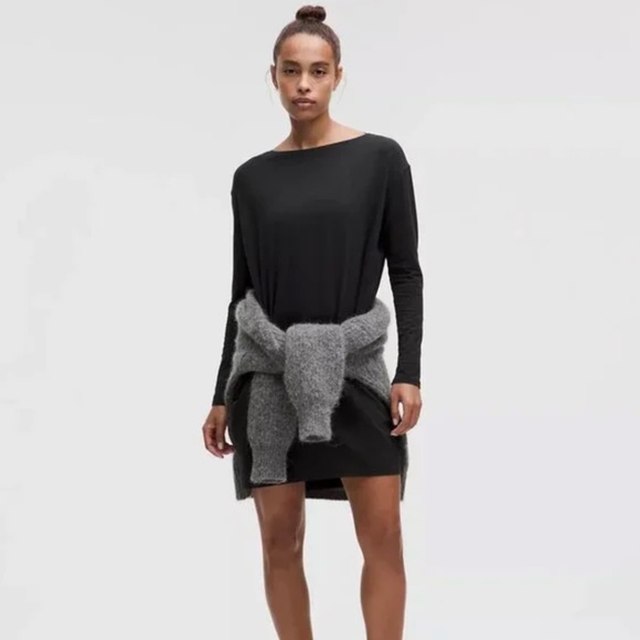 Lululemon Back in Action Long Sleeve Dress, size 8 BLACK - Picture 1 of 5